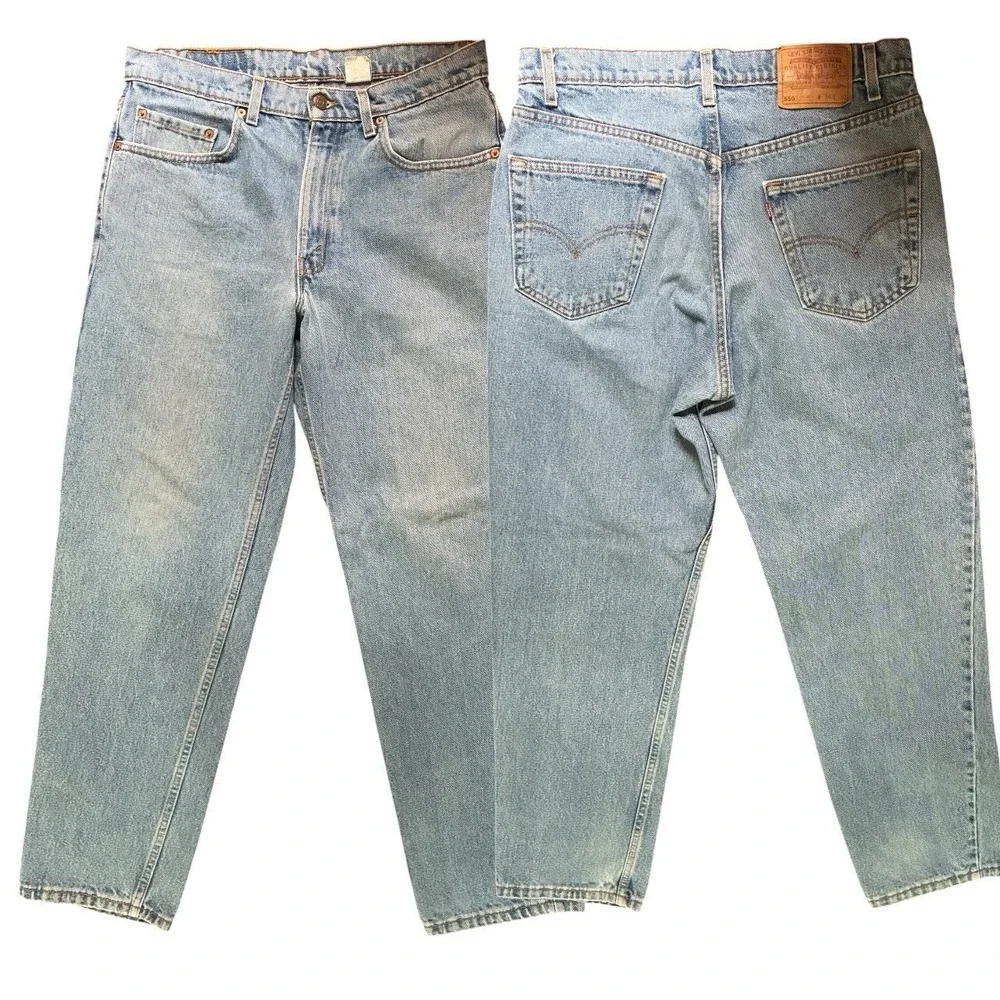 Levi's Men's Light Wash Blue Denim Jeans Relaxed Tapered Fit Mid Rise Cotton